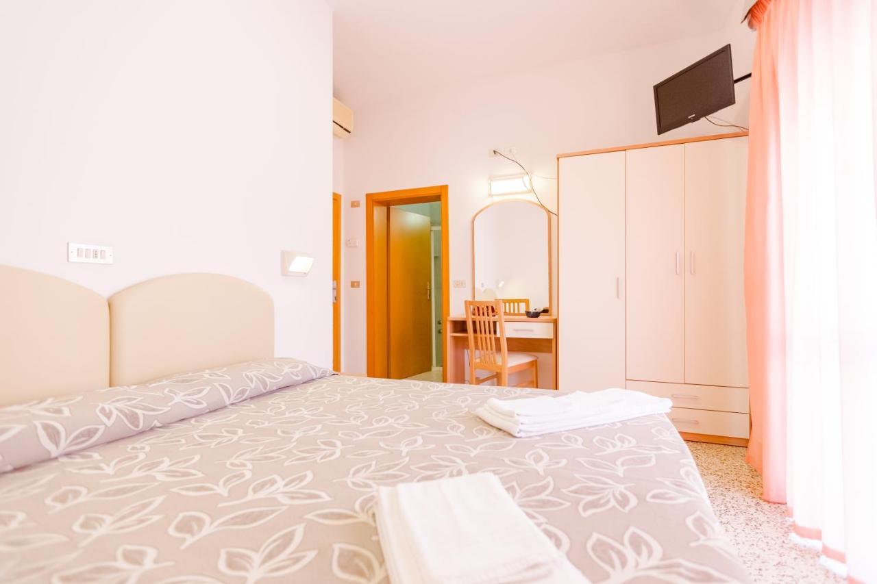 Hotel Bagli Rimini Exterior foto